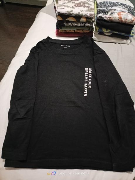 Tricko, reserved,128