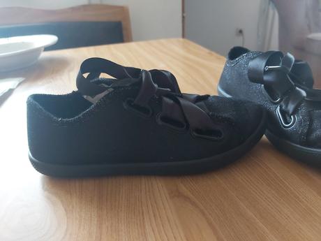 Tenisky trblietave, 32