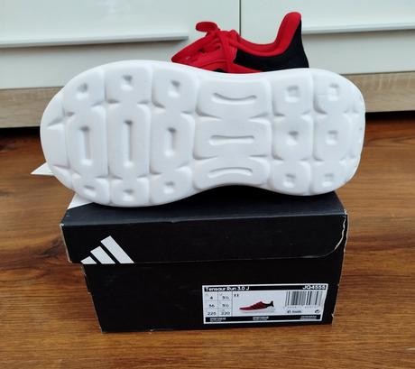 Perfektné tenisky adidas - nové s visačkou, adidas,36