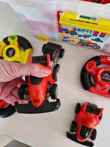 Autá na ovládanie + dráha, 