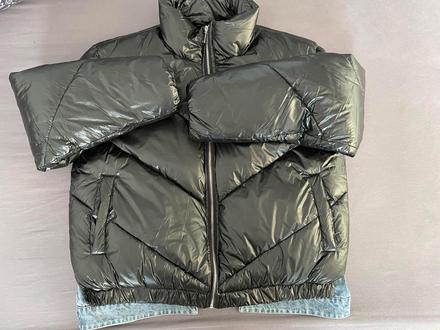 Damska bunda a riflovkou, 44