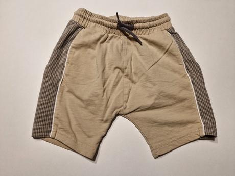 Šortky, next,116