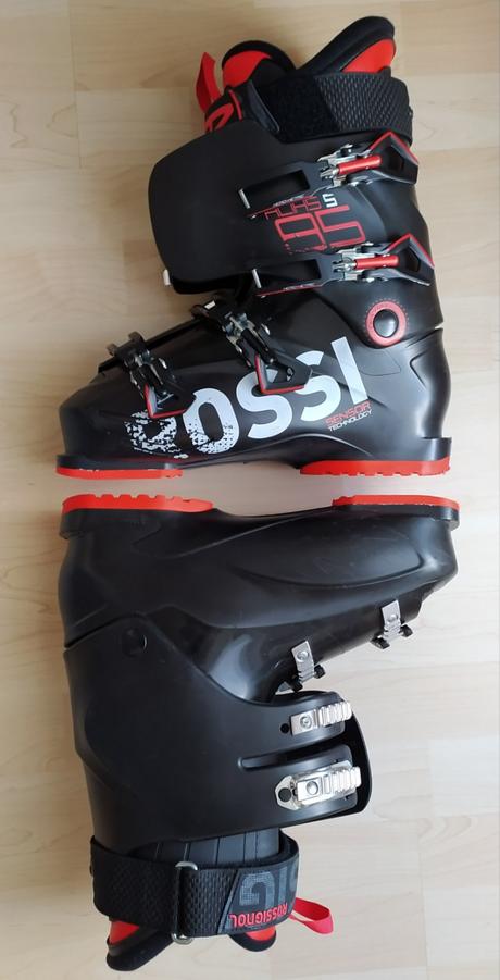 Predám lyže, lyžiarky a palice, rossignol,28