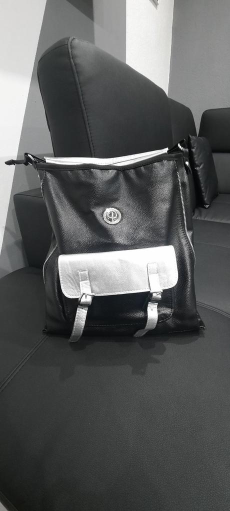 Prestige kabelka, prestige