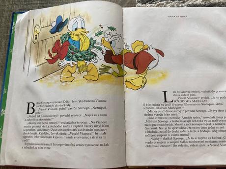 Veselé vianoce s mickey mousom a jeho priateľmi,