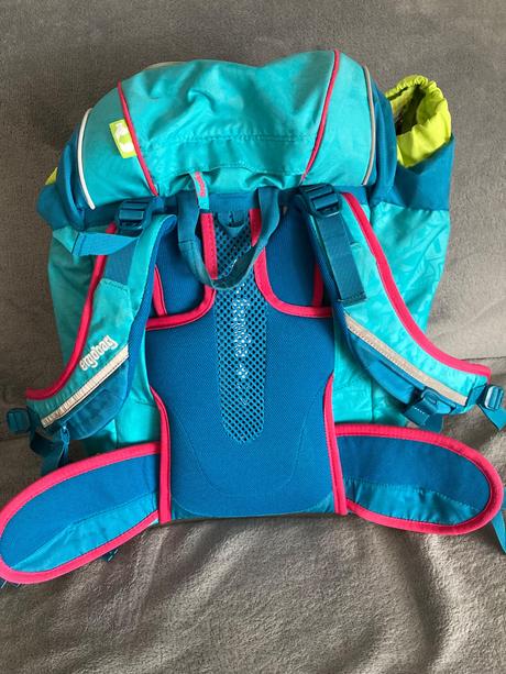 Školská taška zn.ergobag hula hoopbear,