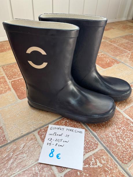 Gumaky mikk line, 31