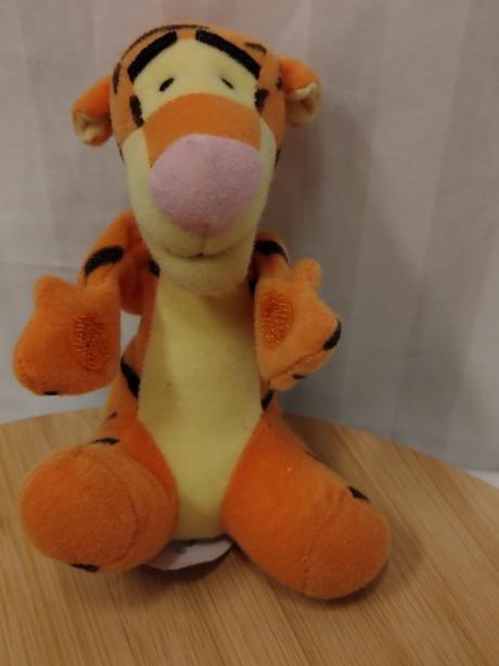 Vintage plyšový tiger mcdonald's 1998 disney m pú, 