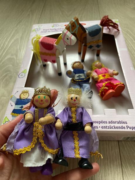 Kraľovská rodina - set postavičiek, 