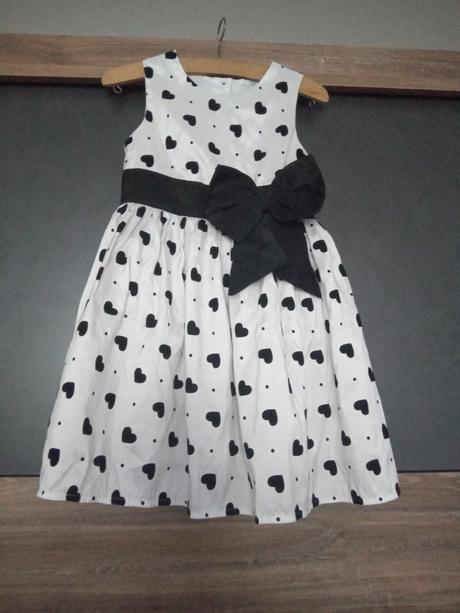 Srdiečkové šaty, f&f,116