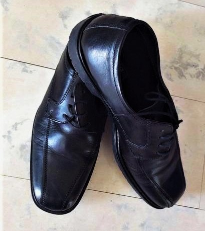 Celokožené poltopánky baťa, baťa,44