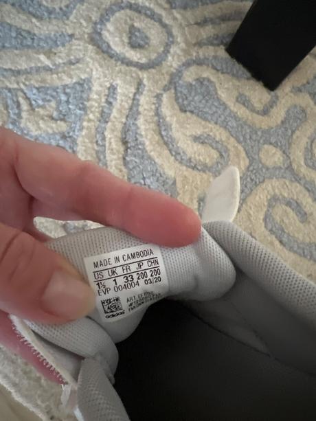 Adidas tenisky 33, adidas,33