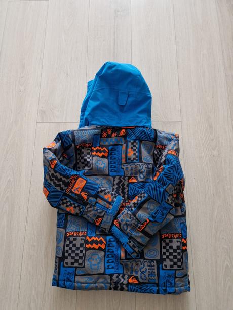 Quicksilver komplet 6-7 rokov + rukavice, quiksilver,128