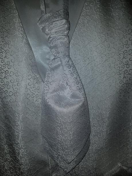 Svadobna vesta+kravata+ozdobna vreckovka, 48