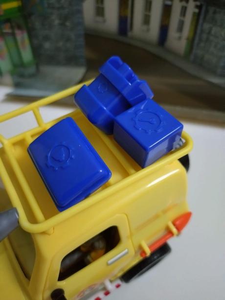 Džíp požiarnika sama, 