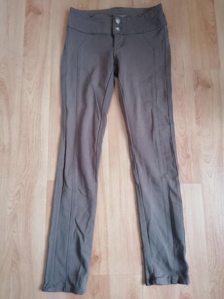 Nohavice, dromedar,36