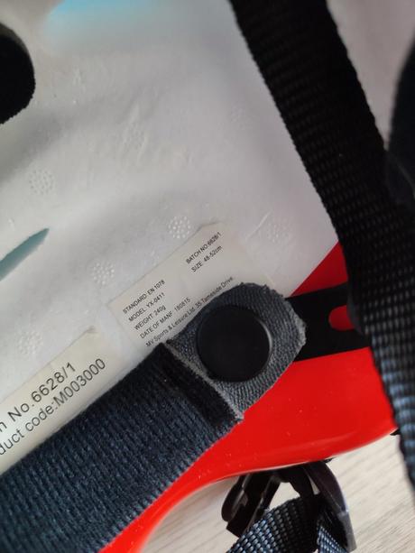 Prilba a chrániče, s