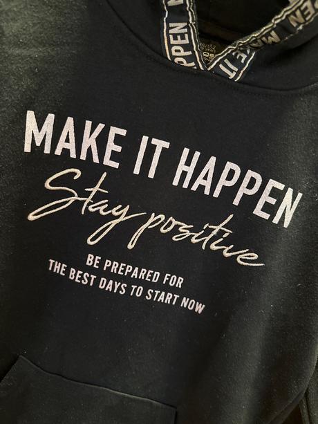 Predĺžená mikina, 146