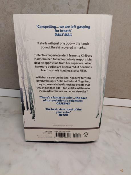 Erik axl sund - the crow girl, 