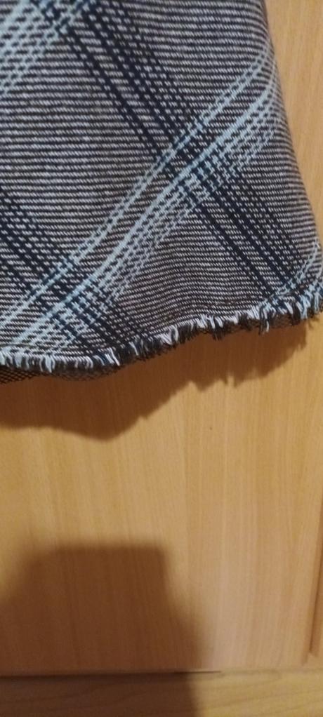 Karovana suknička, 38