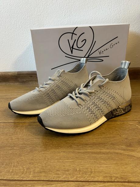 Tenisky kate gray nové, 40