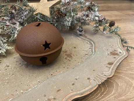 Kovová roľnička v hrdzavom odtieni, 