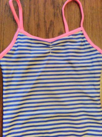 Plavky jednodielne, 134