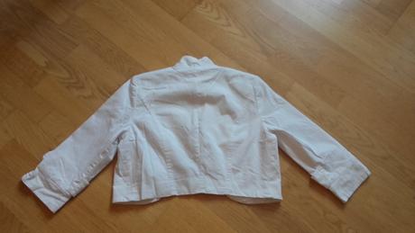 Balicek oblecenia, 38