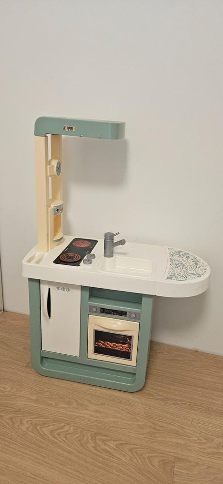 Detska plastova kuchynka so zvukmi,