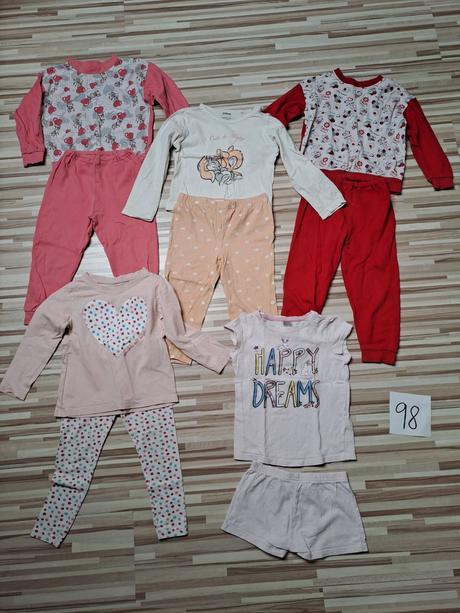 Pyžamká, 98