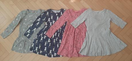 Šaty 4 ks, 122
