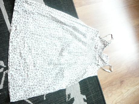 Dievcenske saty, 146