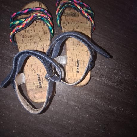 Sandalky, graceland,32