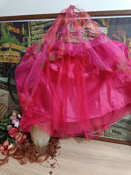 Tylová suknička 128/134, 128