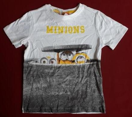 Tričko s mimoňmi, 104