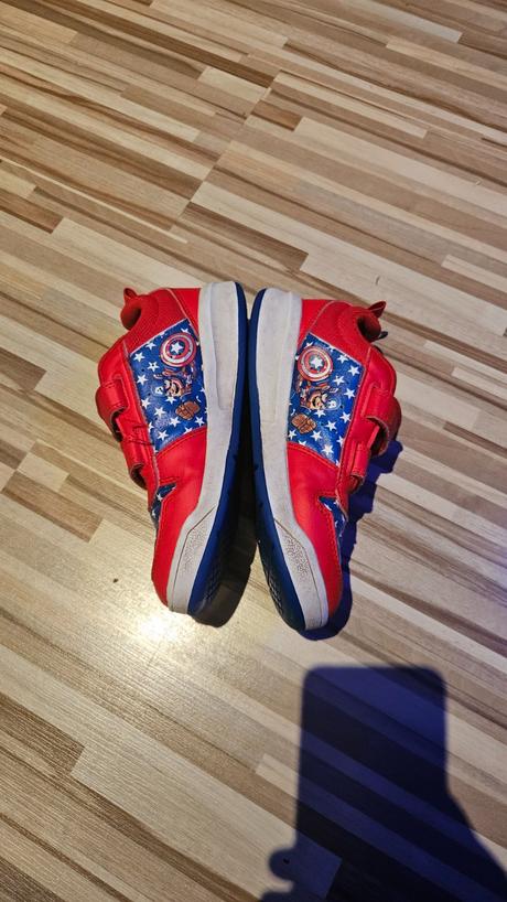 Adidas tenisky superhero v 32-vnutro 20cm, adidas,32