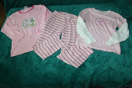 Pyzamo 134/140, chicca,134