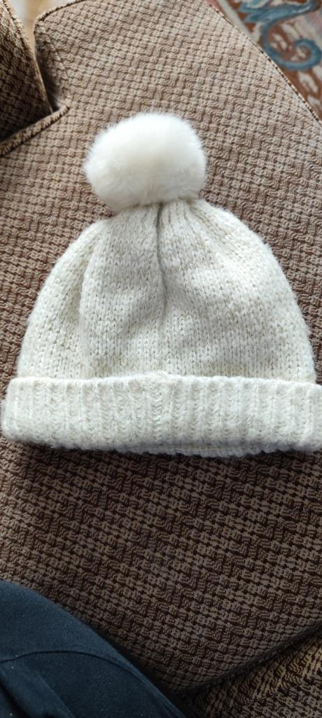 Bežovo-zlatá čiapočka, f&f,134