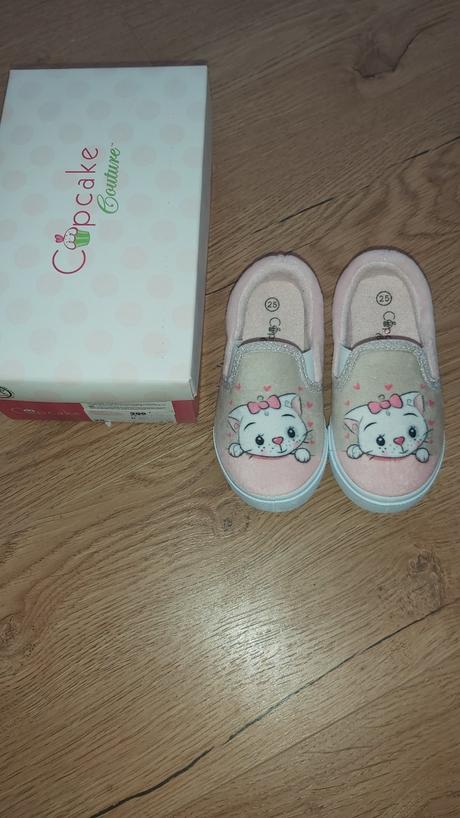 Domaca obuv, cupcake,25