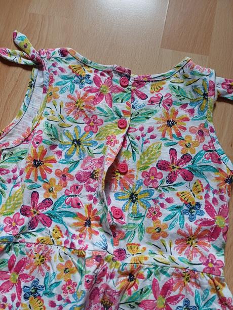 Krásny farebný letný overal, tu,110