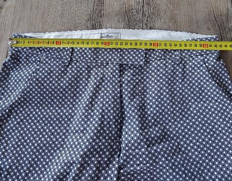 Vzorované modrobiele nohavice, tchibo,40