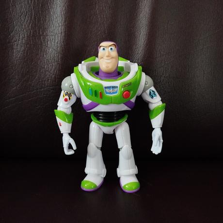 Toy story rakeťák - zvukový buzz light year 18cm,