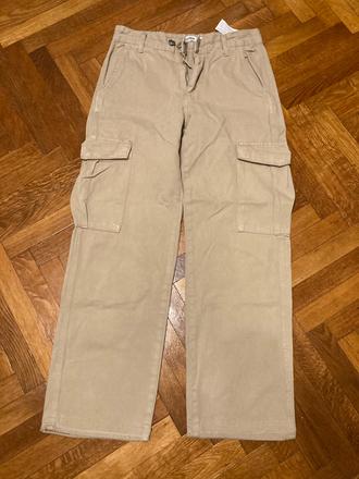 Kapsace 36, pull&bear,36