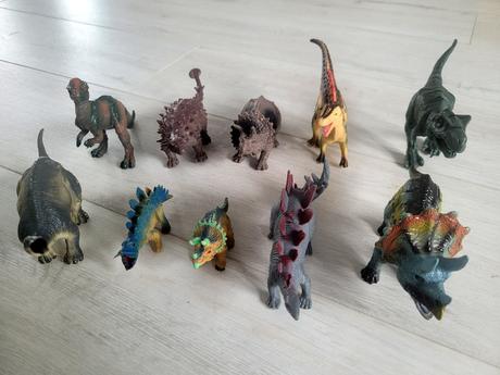 Dinosaury 10ks, 