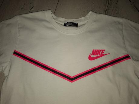 Tricko nike top stav, nike,152