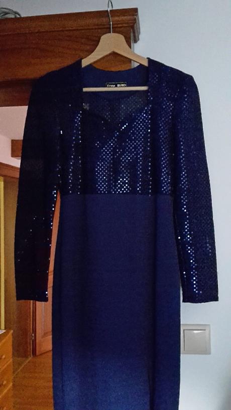 Spoločenské šaty, m