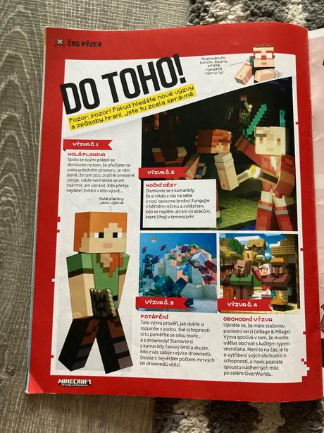 Minecraft oficiálny časopis a veľký plagát, 