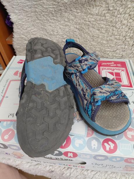 Sandále, decathlon,31