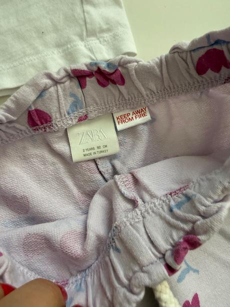 Zara kratasky tepláky 92, zara,92