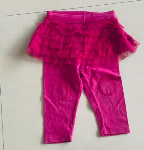 Leginy s volanom  c 74, 74